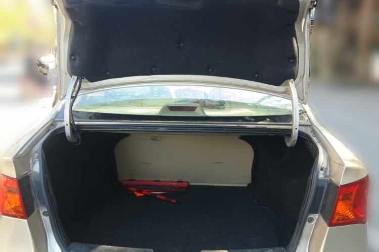 Used Roewe 350 2011 350S 1.5L Manual Xunchi Edition