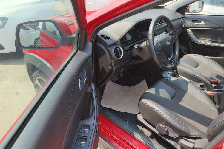 Used Chery Tiggo 3X 2018 1.5L Automatic Luxury Edition Driver Seat