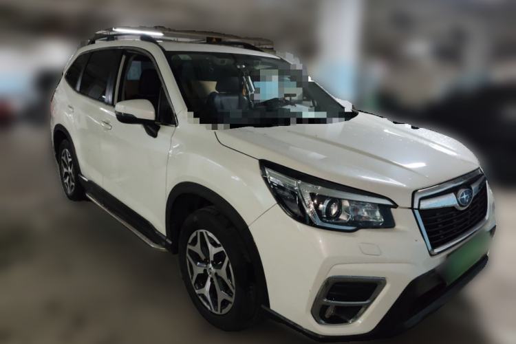 Used Subaru Forester 2020 2.0i Luxury Edition EyeSight Front Right 45 Deg