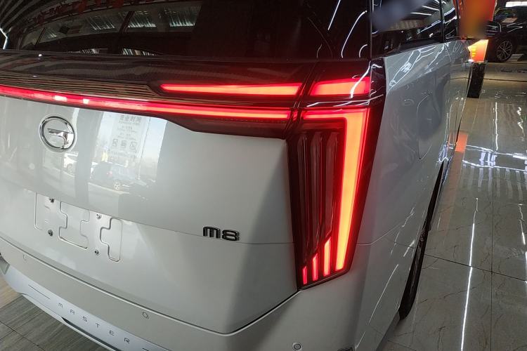 Used GAC Trumpchi M8 2023 Zongshi Series 400T Flagship Edition Right Rear Taillight
