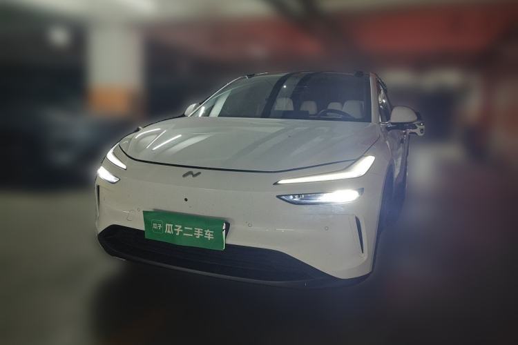 Used ONVO L60 2024 60 kWh Rear-Drive Version