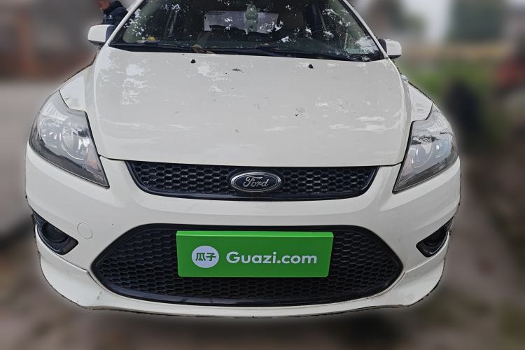 Used Ford Focus 2013 Hatchback Classic 1.8L Manual Fashion Edition
