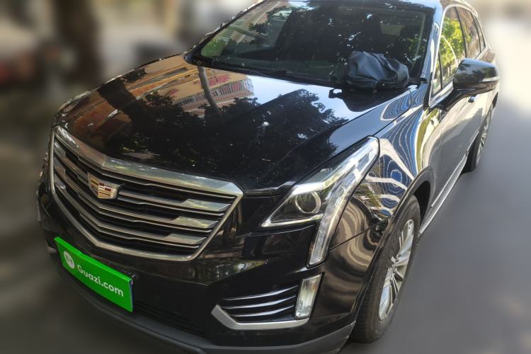 Used Cadillac XT5 2017 Anniversary Edition 25T Luxury Model