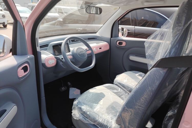 Used Bestune Pony 2025 222km Range Agile Horse
