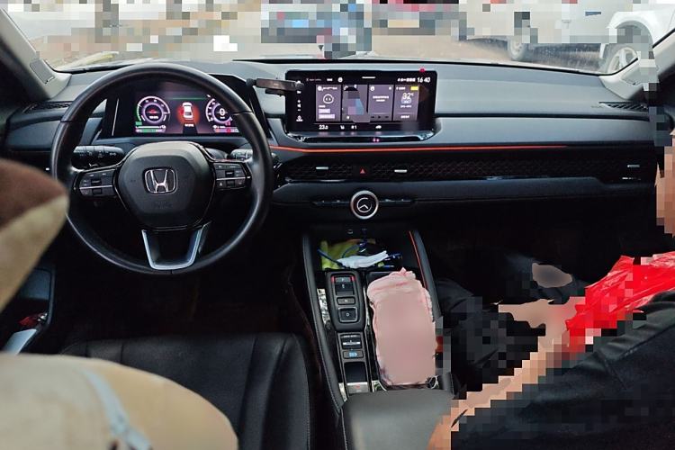 Used Honda Accord New Energy 2023 2.0L ePHEV Prestige Edition Interior 2