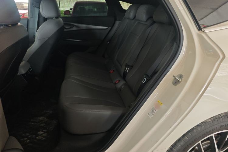 Used BYD Seal 2024 HONOR Edition DM-i 1.5L 121km Luxury Model Left Rear Seat