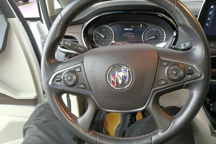 Used Buick GL8 2022 Land Business Class 652T Luxury Model
