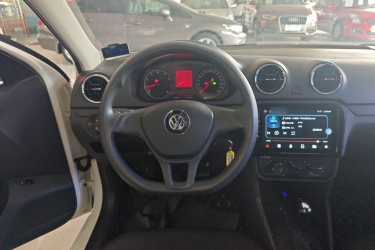 Used Volkswagen Jetta 2017 1.5L Automatic Fashion Model