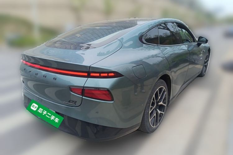 Used XPeng P7 2023 P7i 610 Pengyi Performance Edition Rear Right 45 Deg