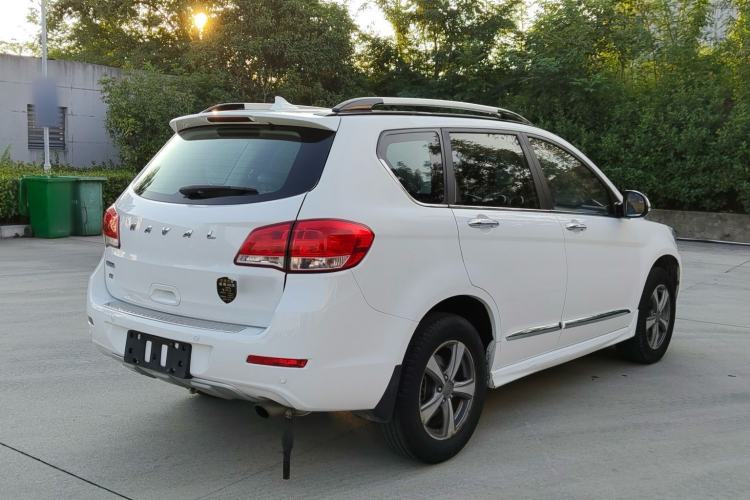 Used Haval H6 2016 Upgraded Model 1.5T Automatic Two-Wheel Drive Elite Version