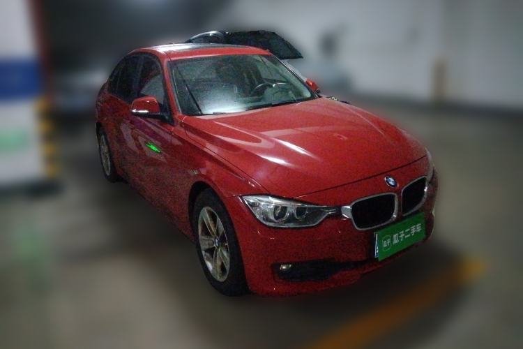 Used BMW 3 Series 2015 320i Active Edition
