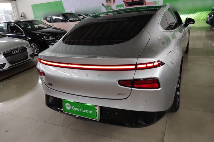 Used XPeng P7 2024 P7i 550 Pro