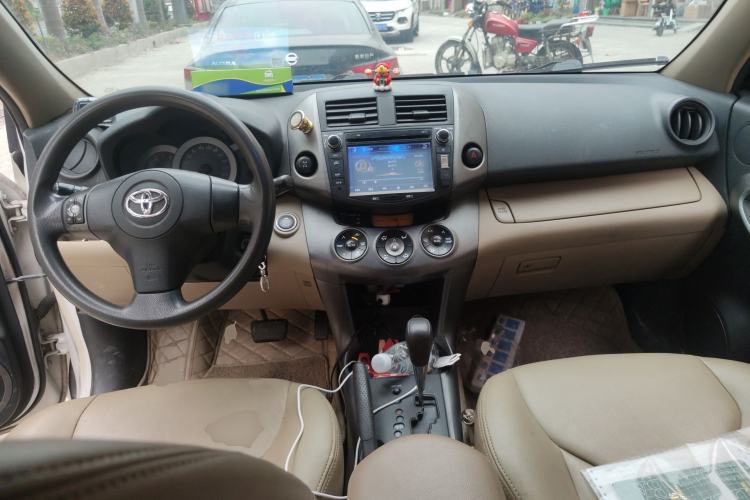 Used Toyota RAV4 2011 2.0L Automatic 4x4 Edition
