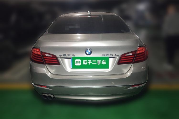 Used BMW 5 Series 2014 525Li Luxury Design Package
