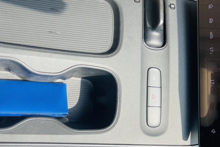 Used Nio ET5T 2023 75 kWh Touring Interior 2