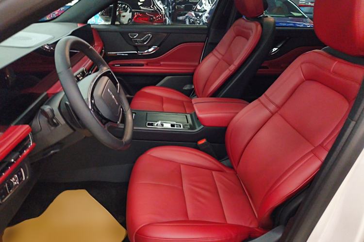 Used Lincoln Corsair 2023 2.0T Two-Wheel-Drive Luxury Edition