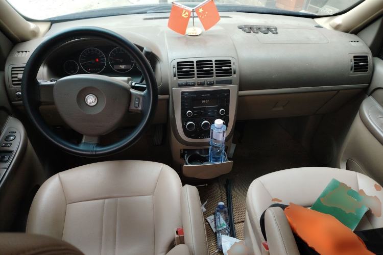 Used Buick GL8 2014 2.4L Classic Edition Center Console