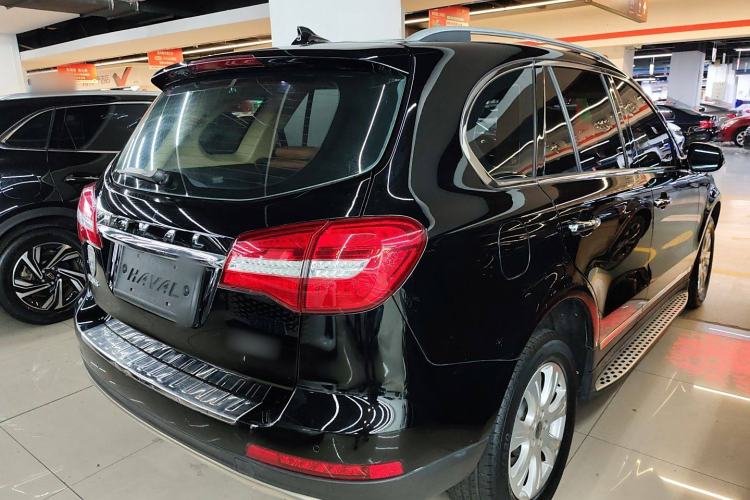 Used Haval H8 2015 2.0T Two-Wheel-Drive Standard Version
