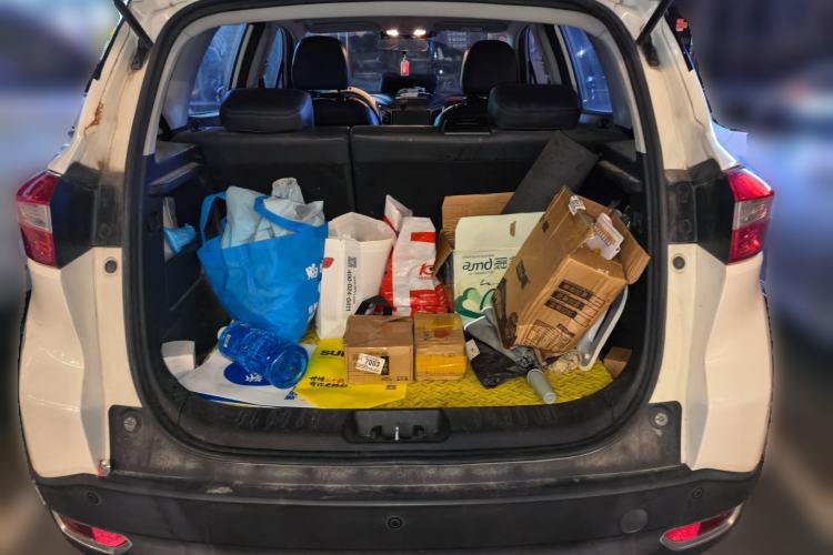 Used CHANGAN CS15 2016 1.5L Automatic Fashion Edition Trunk