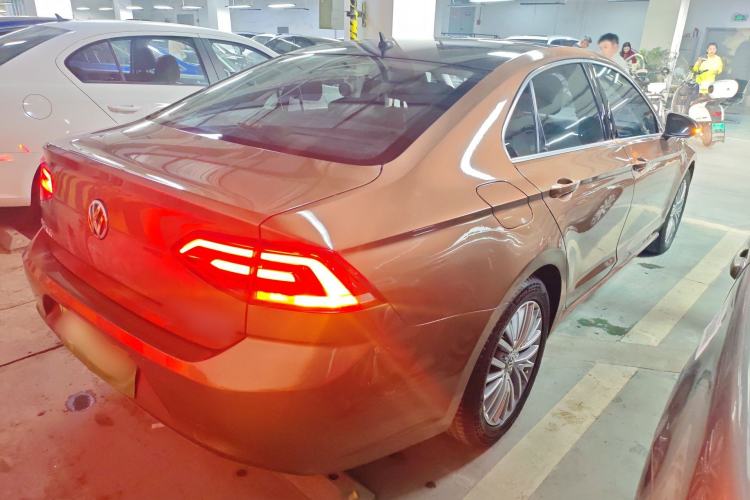 Used Volkswagen Lamando 2015 330TSI DSG Luxury Edition