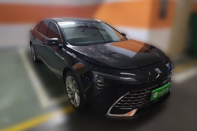 Used Buick LaCrosse 2024 Avia Edition Front Right 45 Deg