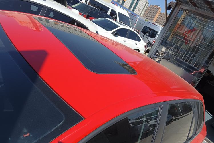 Used Skoda Rapid Spaceback 2016 Revised 1.6L Automatic Chuanxing Version Roof