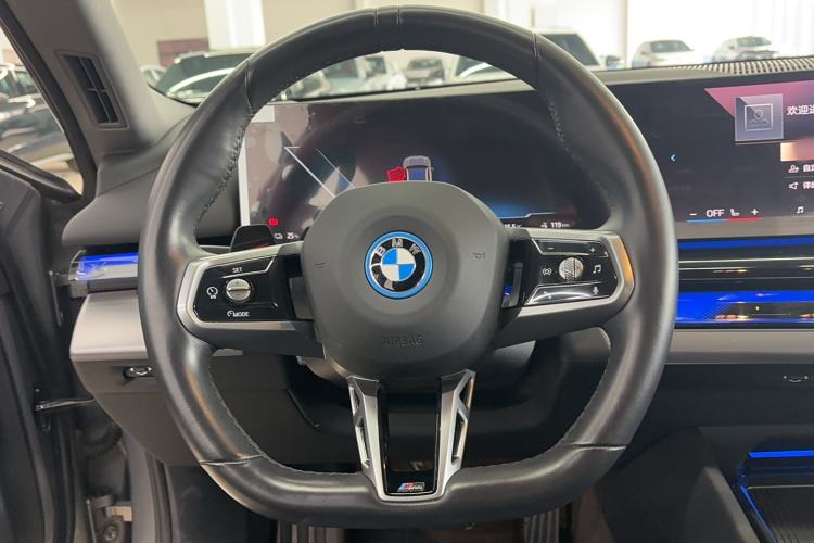 Used BMW i5 2024 eDrive 35L Luxury Model with M Sport Package
