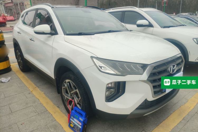 Used Hyundai Tucson 2019 280TGDi Dual-Clutch Two-Wheel Drive Fashion Edition China V Standard
