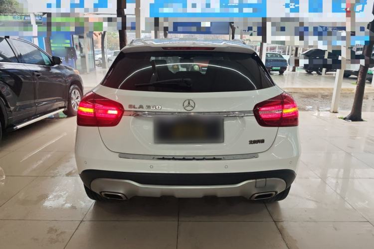 Used Mercedes-Benz GLA 2017 GLA 200 Fashion Model
