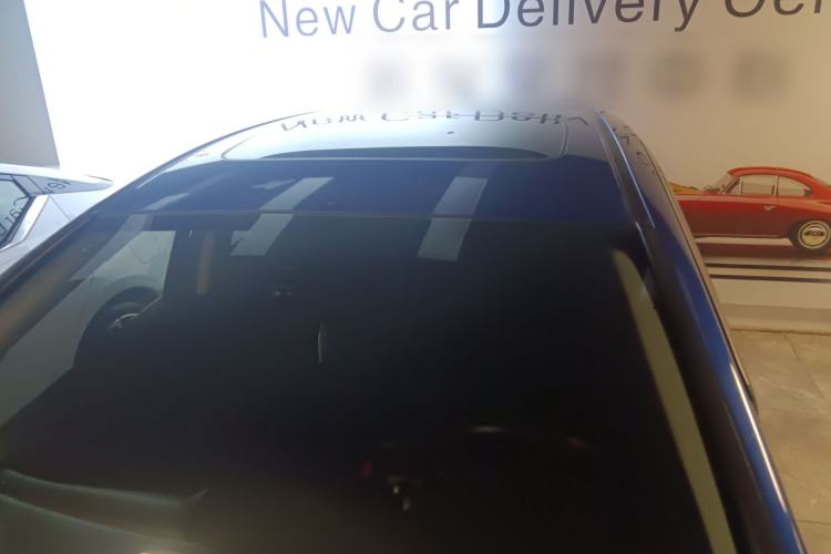 Used Honda Fit 2018 1.5L CVT Comfort Sunroof Version Roof