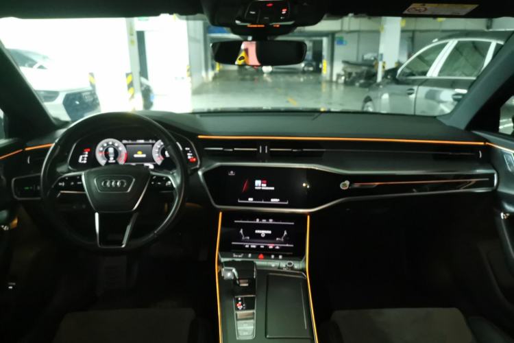 Used Audi A6L 2023 40 TFSI Luxury Dynamic Model Center Console