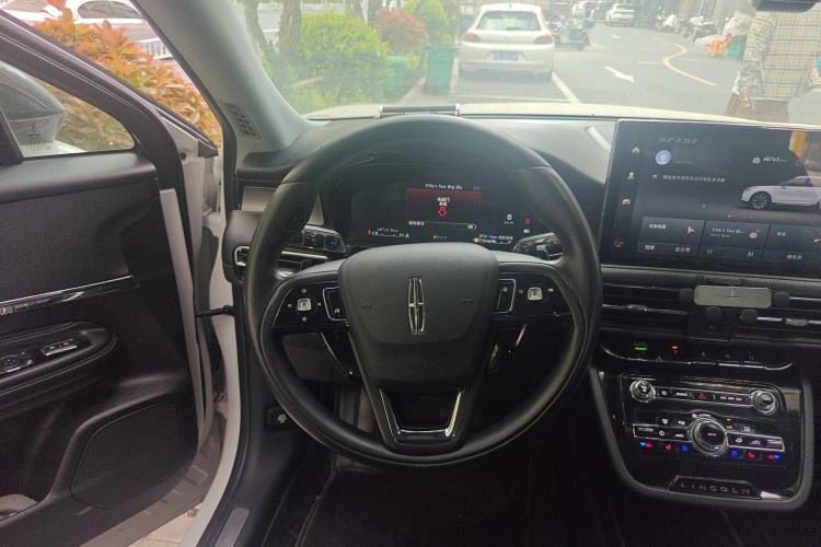 Used Lincoln Corsair New Energy 2021 PHEV Four-Wheel Drive e-Enjoy Edition Steering Wheel