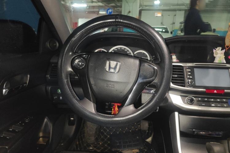 Used Honda Accord 2015 2.0L LXS Elite Edition Steering Wheel