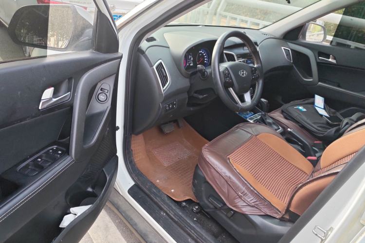 Used Hyundai ix25 2017 1.6L Automatic Smart Version Driver Seat