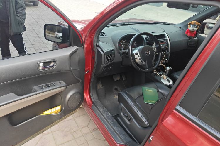 Used Nissan X-Trail 2012 2.5L CVT Luxury Edition 4WD
