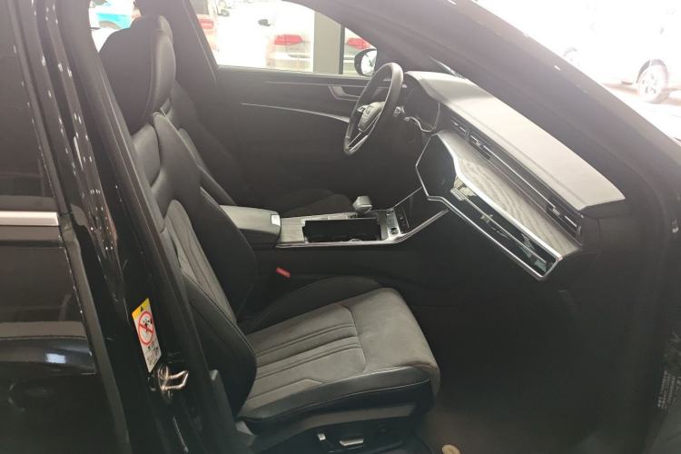 Used Audi A6L 2024 45 TFSI quattro Prestige Dynamic Edition
