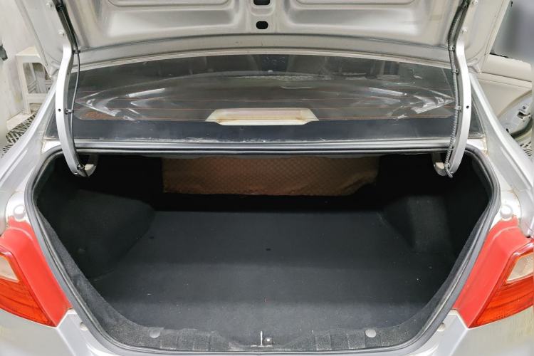 Used Changan Alsvin V3 2015 1.4L Manual Meiruan Model China V Standard
