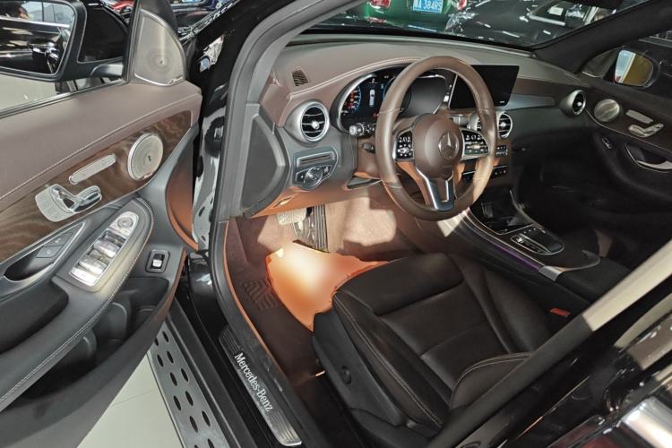 Used Mercedes-Benz GLC 2020 GLC 300 L 4MATIC Dynamic Edition