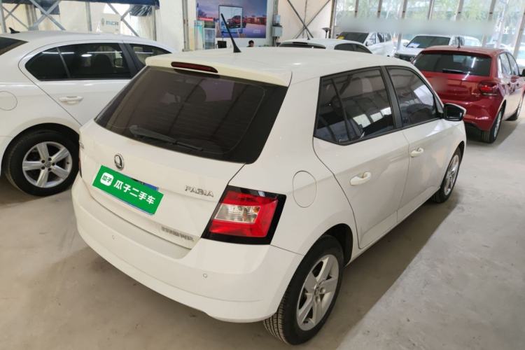 Used Skoda Fabia 2017 1.4L Automatic Car Enjoy Edition