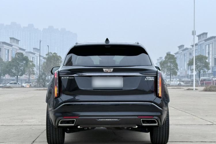 Used Cadillac XT5 2025 2.0T Platinum Edition
