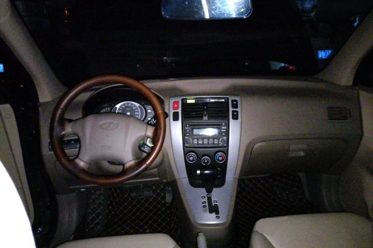 Used Hyundai Tucson 2013 2.0L Automatic Two-Wheel Drive Comfort Version