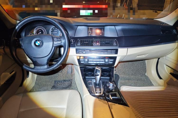 Used BMW 5 Series 2013 520Li Elegant Edition
