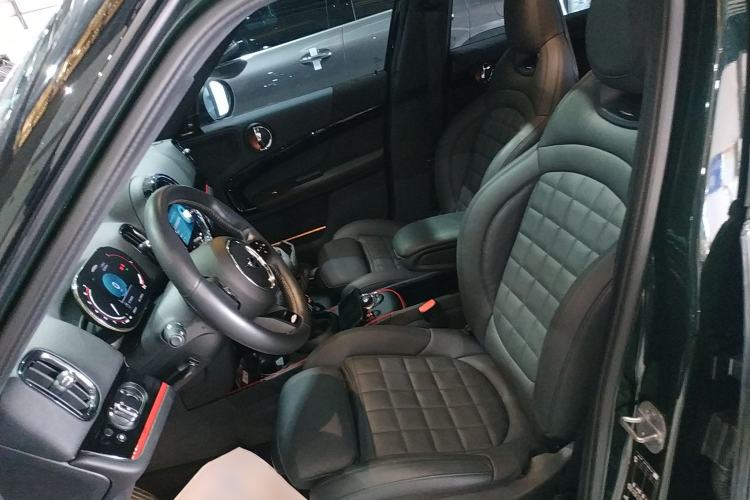 Used MINI JCM COUNTRYMAN 2022 2.0T JOHN COOPER WORKS ALL-IN Left Front Seat