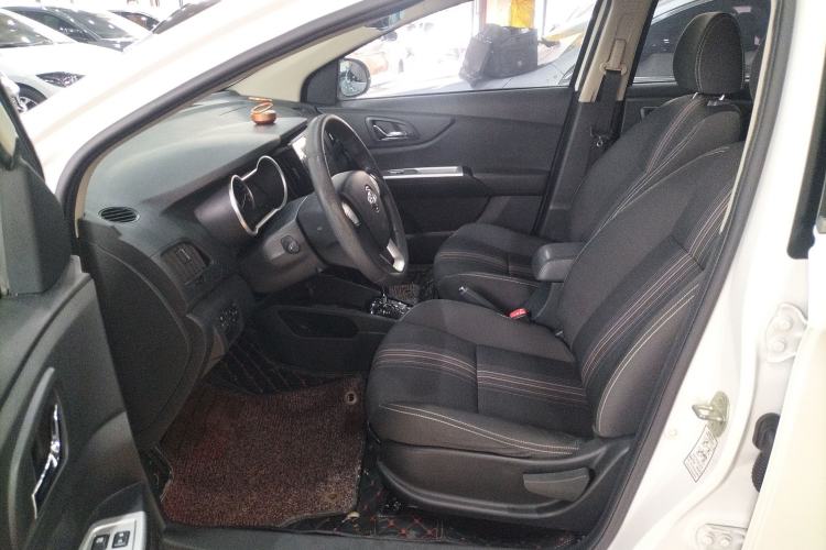 Used Dongfeng Aeolus AX3 2016 1.5L Automatic Shangkue Model
