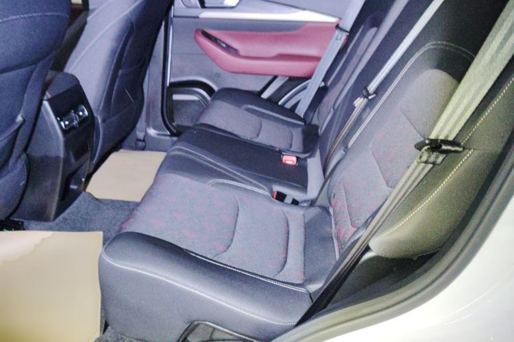 Used JETOUR X70 2023 1.5T Manual Overdrive Version 5 Seats
