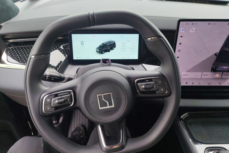 Used Zeekr 009 2024 Six-Seat Executive Version 4WD 108 kWh