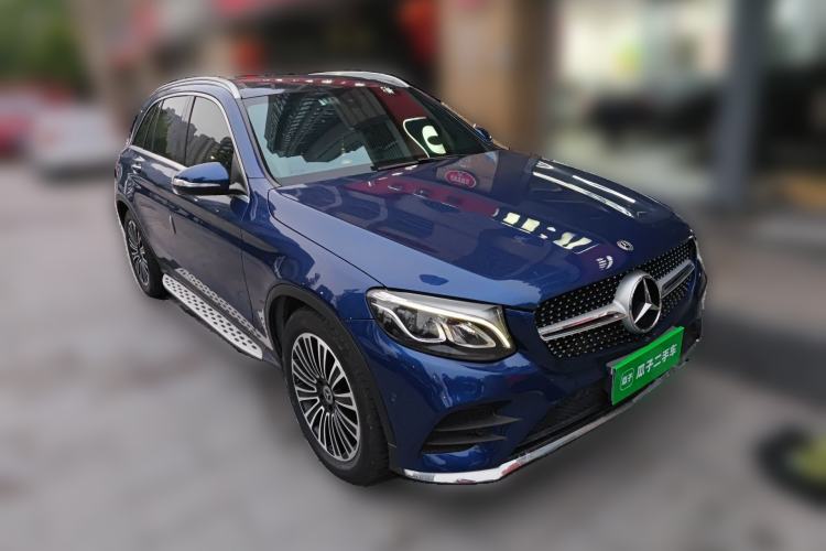 Used Mercedes-Benz GLC 2019 GLC 200 L 4MATIC Front Right 45 Deg