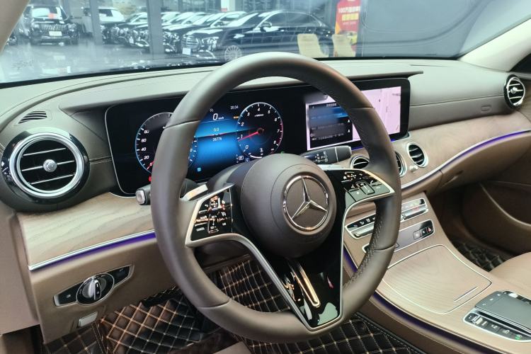 Used Mercedes-Benz E-Class 2023 Updated E 300 L Fashion Edition
