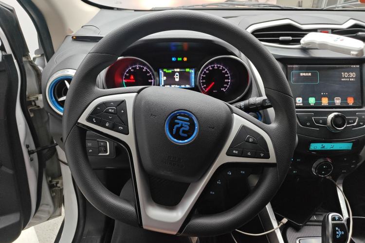 Used BYD Yuan New Energy 2019 EV360 Smart Connect Leading Model Steering Wheel