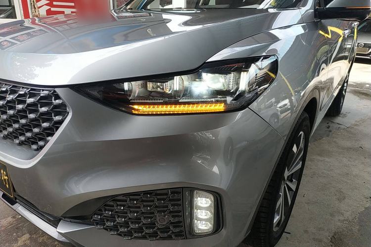 Used Wey VV6 2020 2.0T Four-Wheel Drive Zhiyu+
